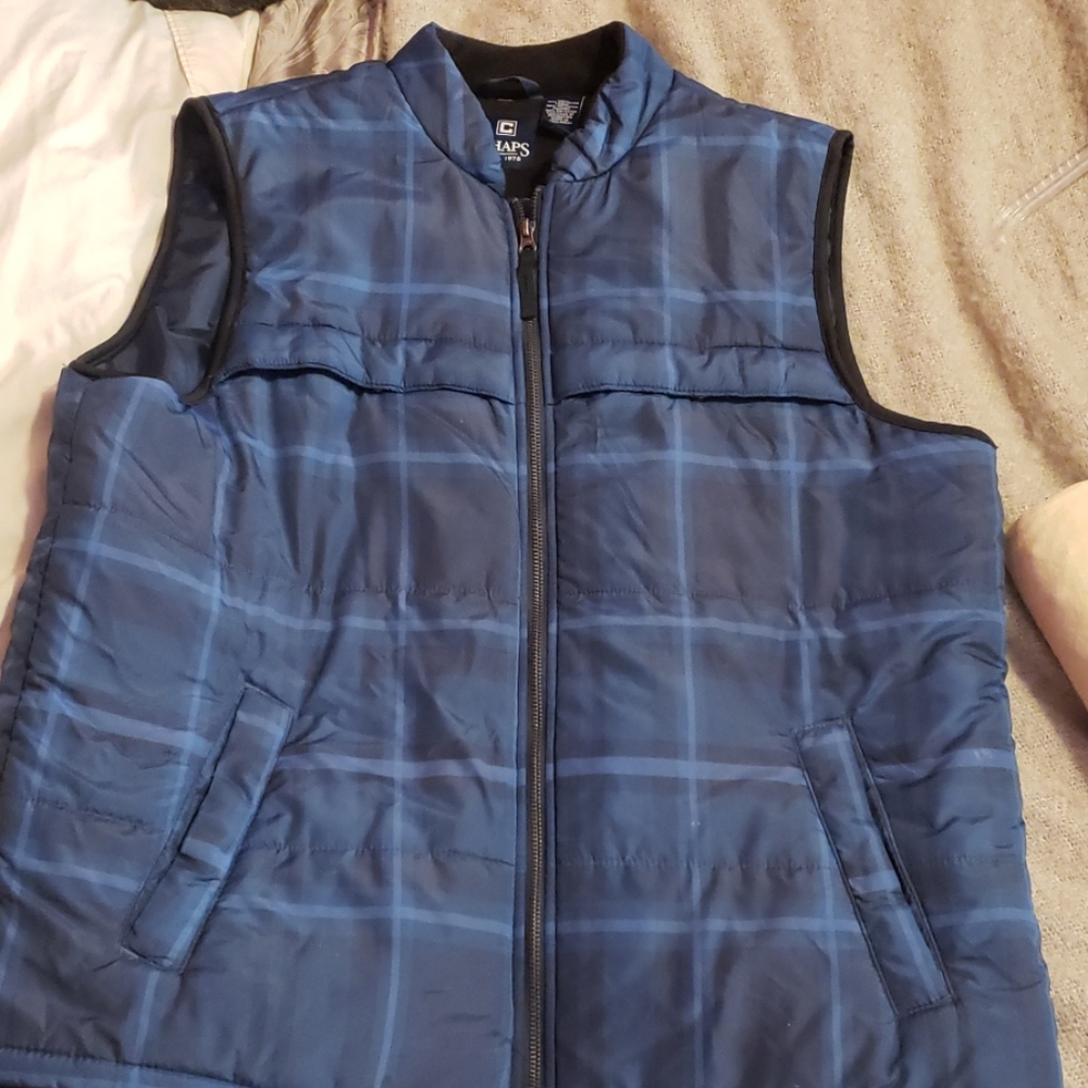 Chaps Bubble Vest never worn! L